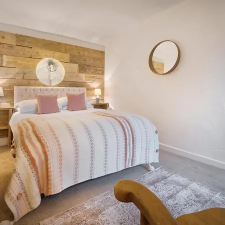 The Gilpin Farmhouse, Lake District Getaway Levens Exterior photo