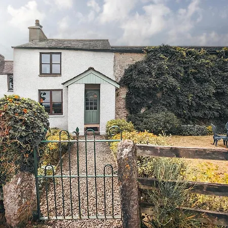 The Gilpin Farmhouse, Lake District Getaway Levens Exterior photo