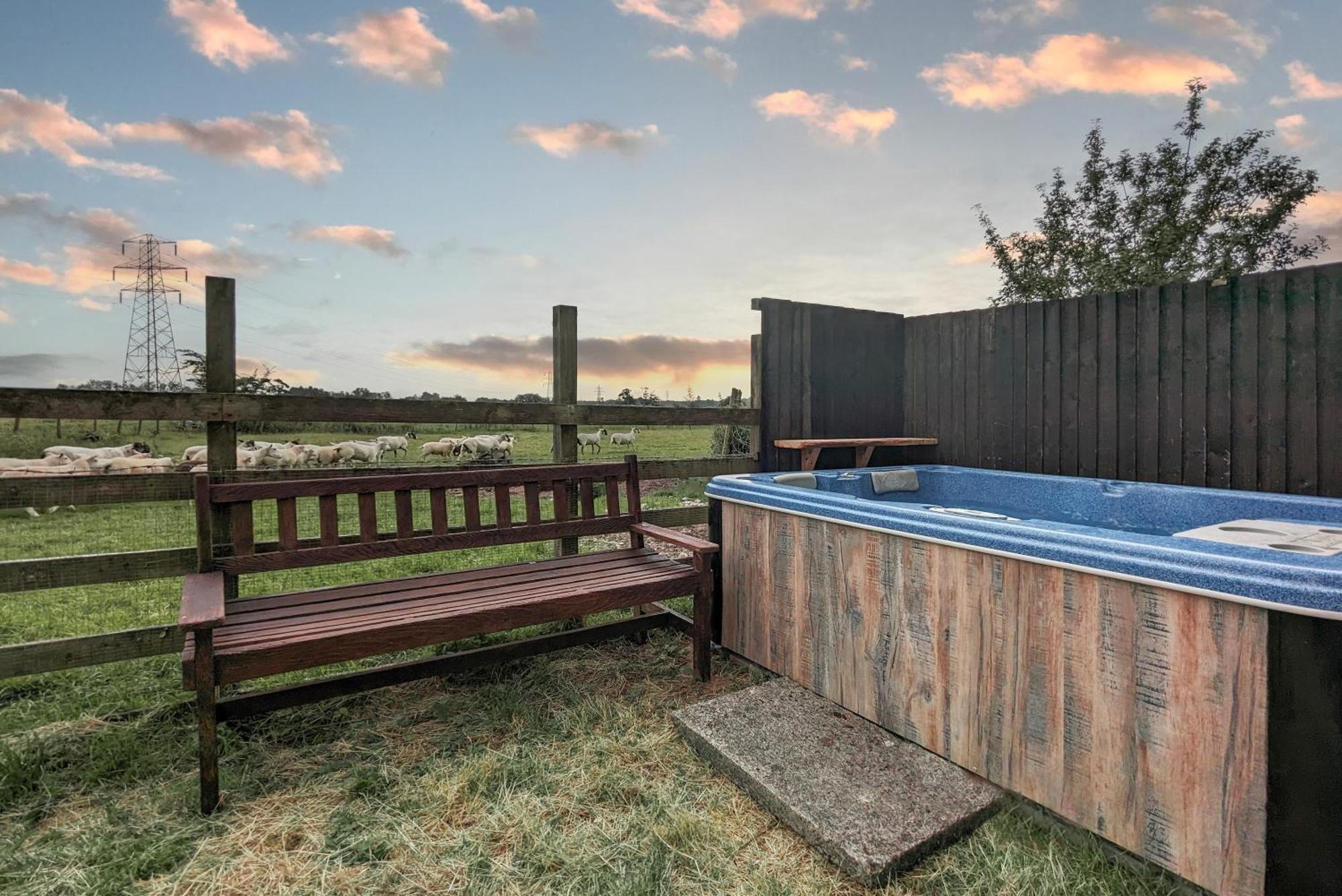 The Gilpin Farmhouse, District Getaway Hébergement de vacances *